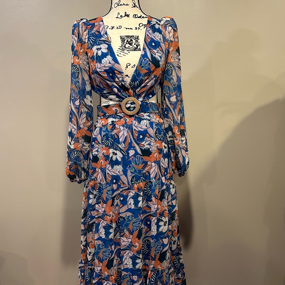 Gianni Bini Lillian Floral Print Deep V-Neck Cut-Out Tiered A-Line Dress - Picture 15 of 16